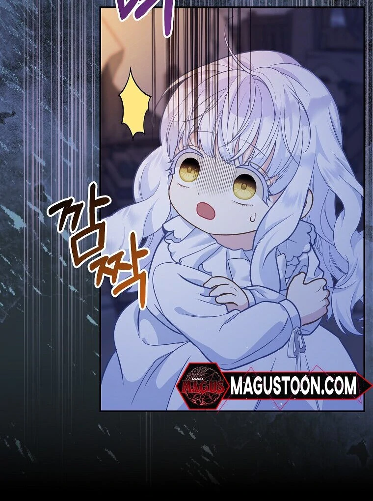 Read baby snow leopard of the black leopard family Manga Online